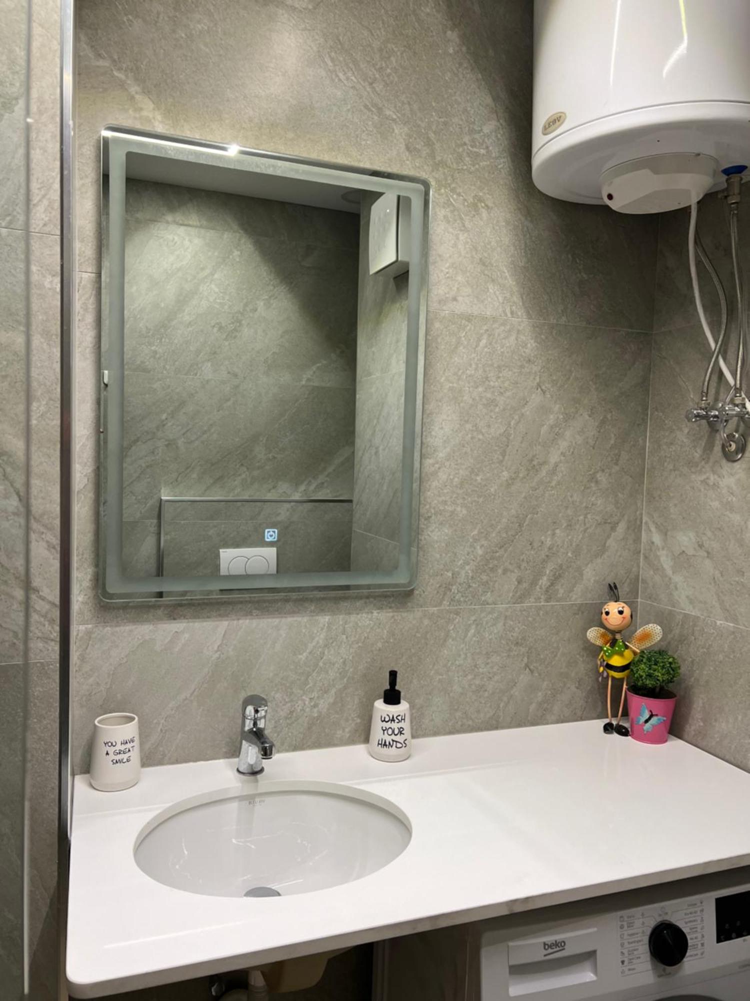 Port View Apartment 2 Durres Exterior photo