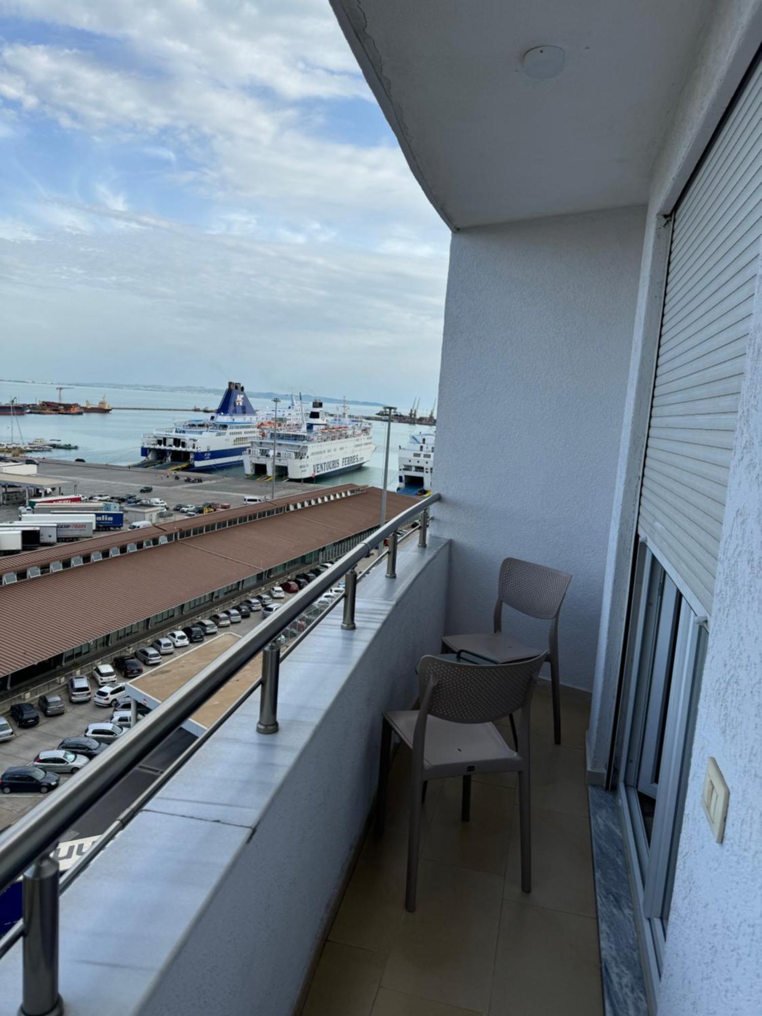 Port View Apartment 2 Durres Exterior photo